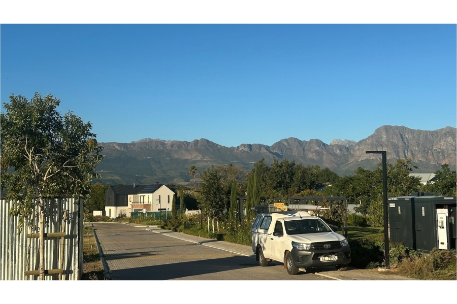 To Let 3 Bedroom Property for Rent in Lemoenkloof Western Cape